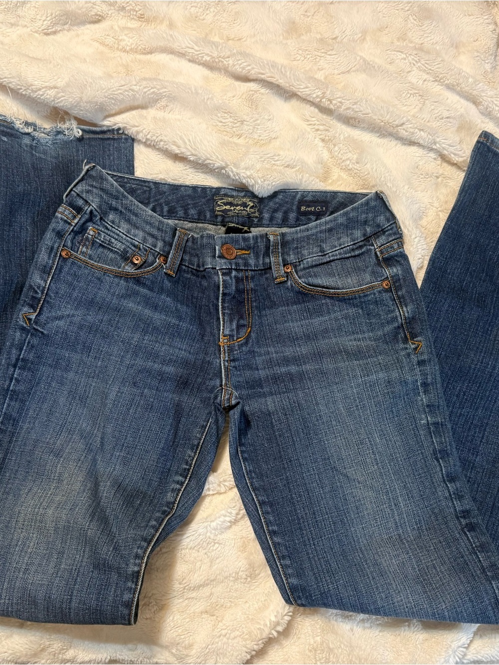 Seven7 Women's Bootcut Jeans in Medium Blue Wash